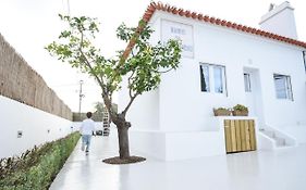 Casa do Povo (casa com piscina no centro de Alcácer)